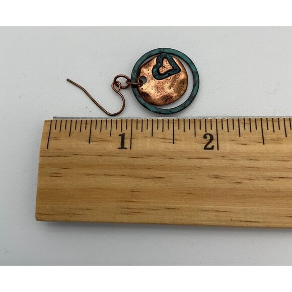 Double Circle Hammered Copper with Heart Patina Inlay Hoop Earrings Fish Backs - Picture 6 of 6